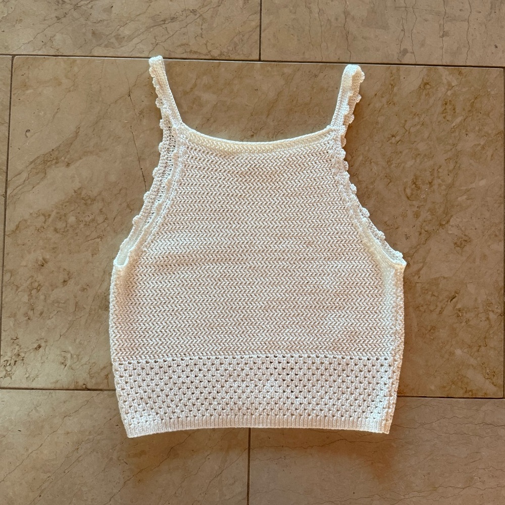 Aritzia wilfred sunset high neck cropped crochet top